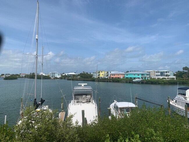 Building Photo - 66 Coco Plum Dr
