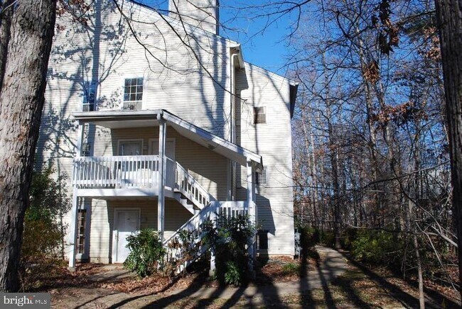 Building Photo - 12183 Cardamom Dr
