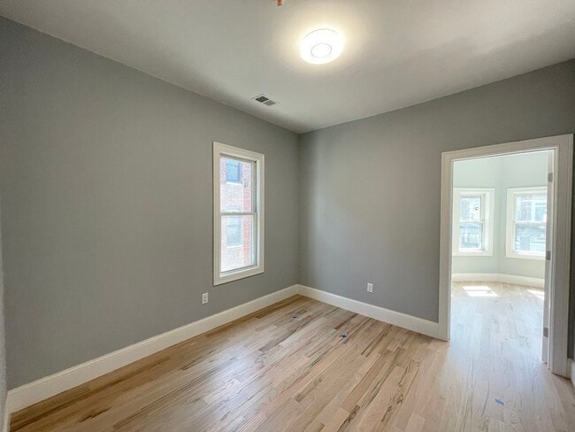 Foto del edificio - 7 Waumbeck St