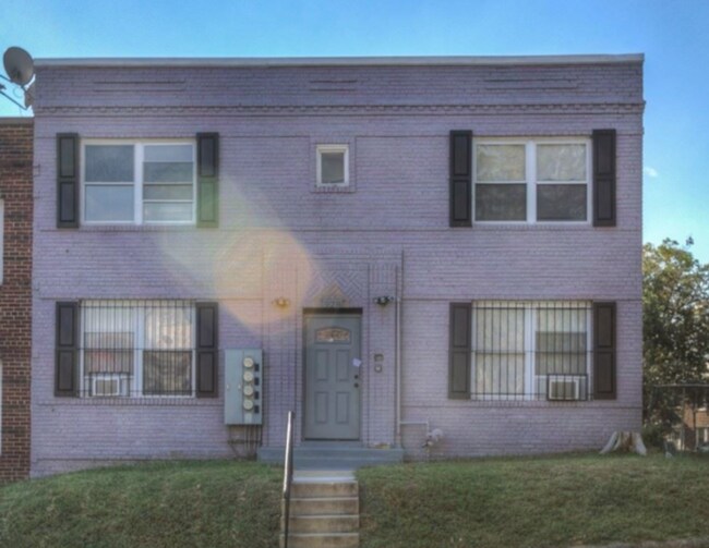 Foto del edificio - 928 19th St NE