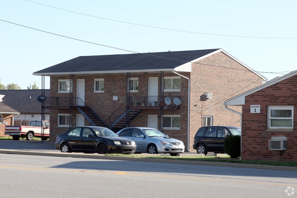 Primary Photo - Curry Pike Apartments