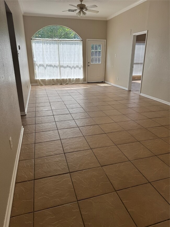 Foto del edificio - 6430 Garden Canyon Dr
