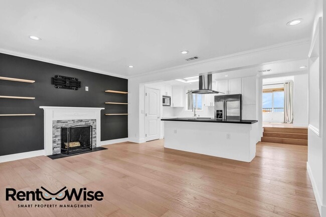 Building Photo - 16093 Selborne Dr