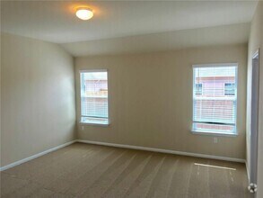 Building Photo - 110 Bull Creek Dr