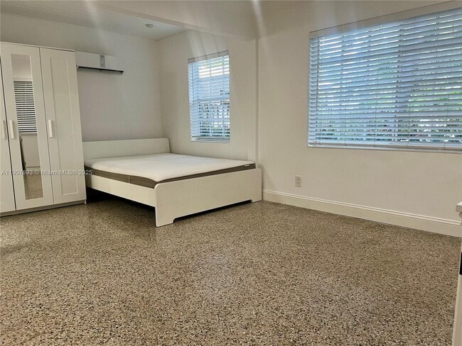 Foto del edificio - 1405 SE 2nd St