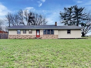 Building Photo - 707 Oakland Cir