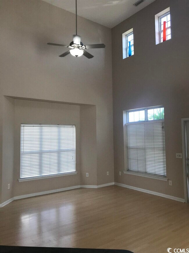 Foto del edificio - 5060 Capulet Cir
