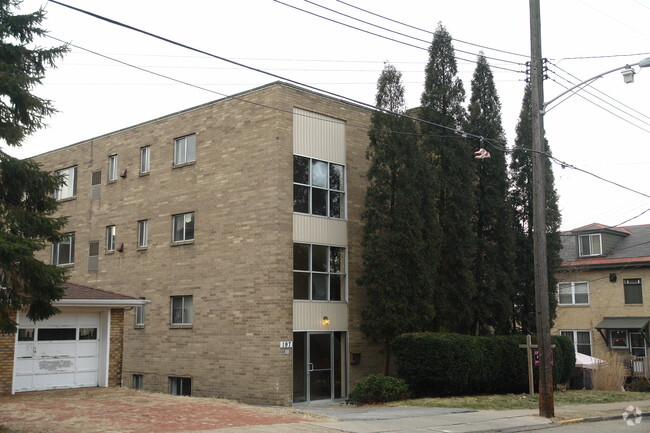 Building Photo - Shiloh Apartments