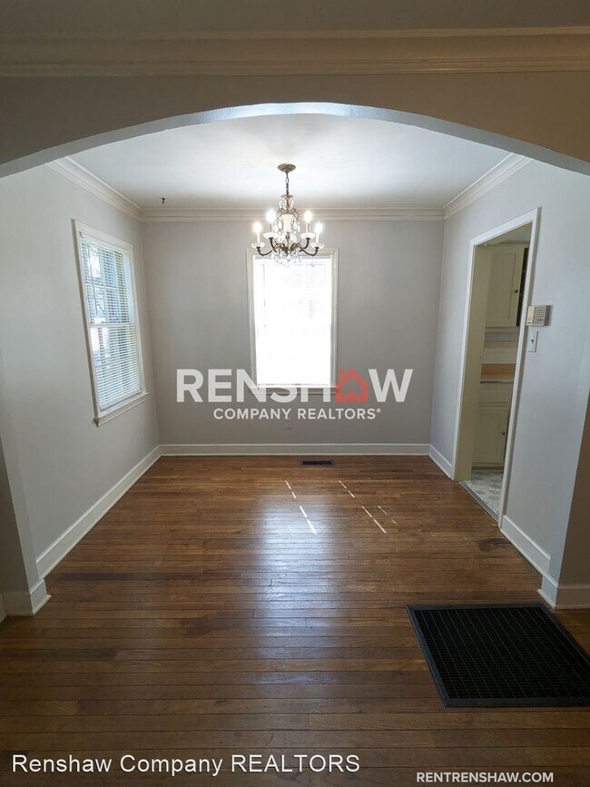 Foto del edificio - 2 br, 1 bath House - 205 N McLean Blvd