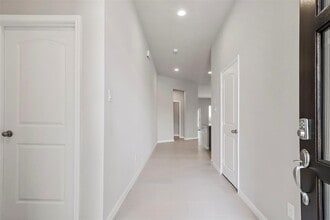 Building Photo - 5839 Brimstone Hill Ln