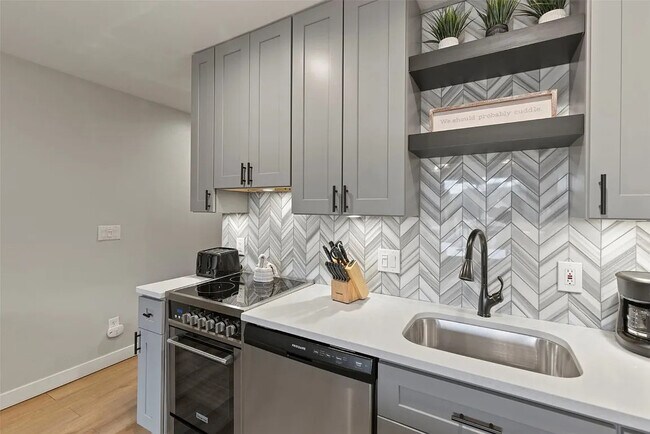 Foto del edificio - 99 Granite St