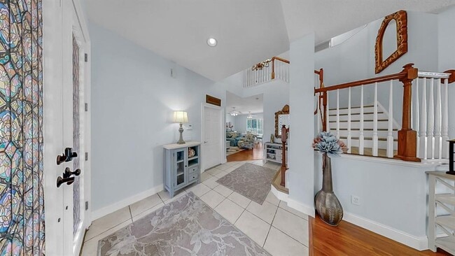 Building Photo - 2336 Winsloe Dr