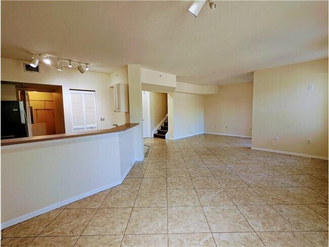 Foto del edificio - 6558 W Sample Rd