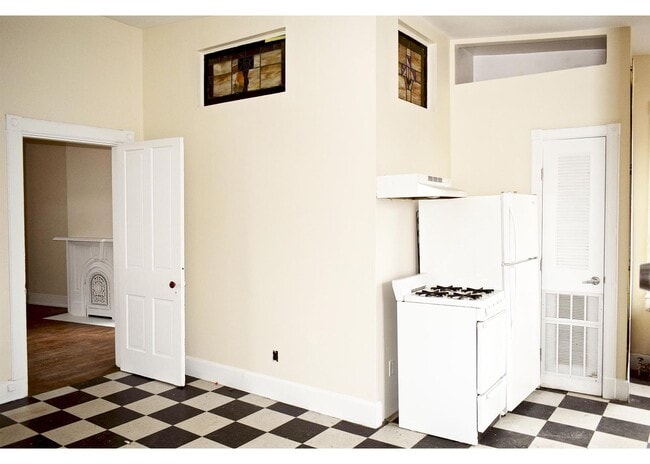 Foto del edificio - 2215 Ohio Ave