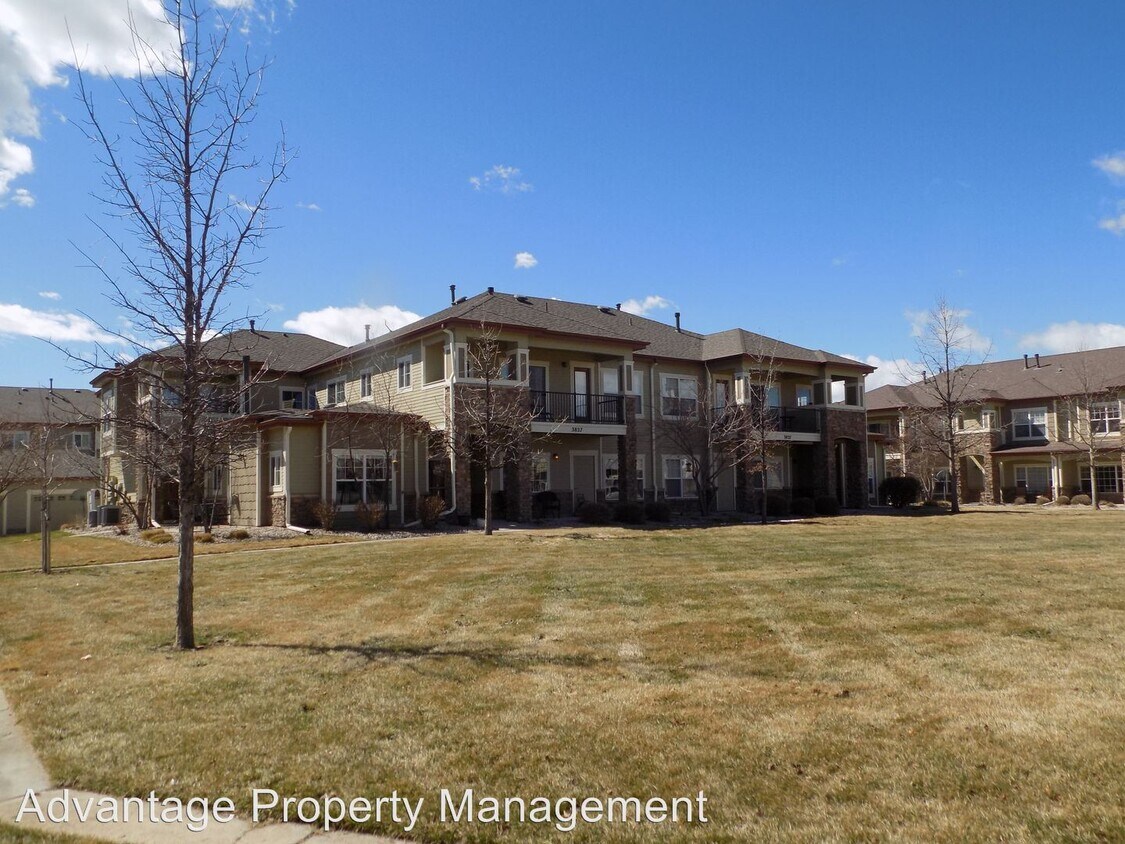 Foto principal - 3827 Steelhead St