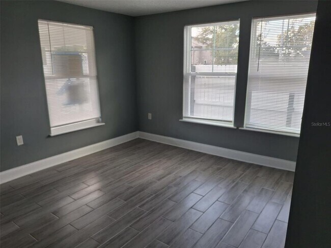 Foto del edificio - 825 3rd St