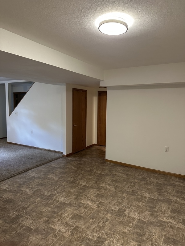 Building Photo - 1116 Sunset Ave