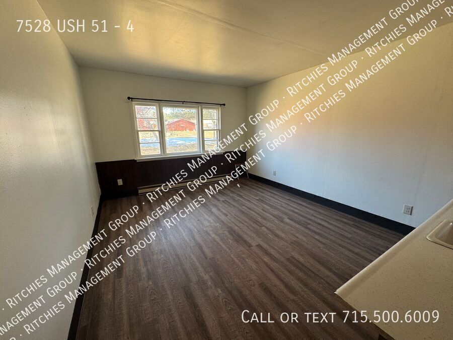 Foto del edificio - 7528 US-51
