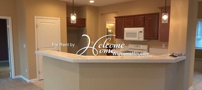 Foto del edificio - 9140 Spruce Creek Ct