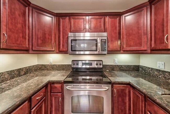 Building Photo - 5055 Collwood Blvd