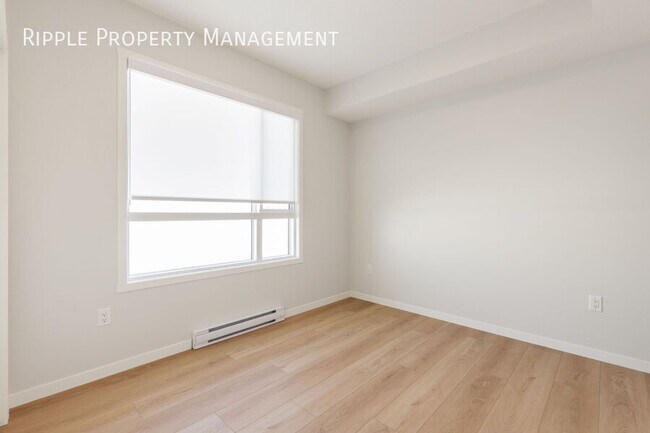 Building Photo - Modern 2 Beds, 2 Baths Apartment/Condo | 1...
