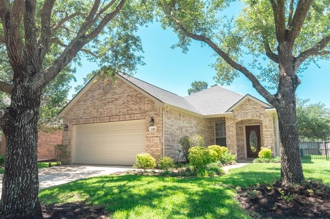 Building Photo - 1316 Varese Dr