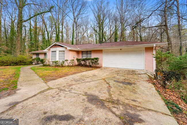 Building Photo - 3103 Collier Dr NW