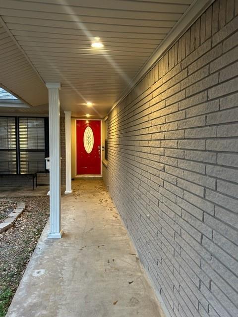 Building Photo - 2714 Tannehill Dr