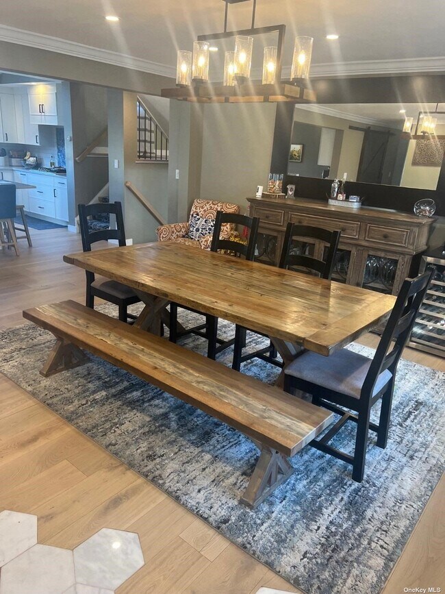 Building Photo - 231 N Pine St