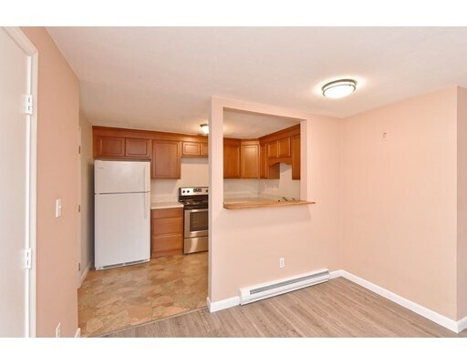 Building Photo - 1325 Worcester Rd