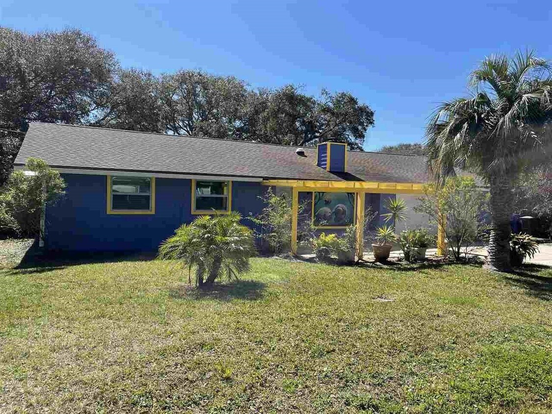 Primary Photo - 305 3rd St