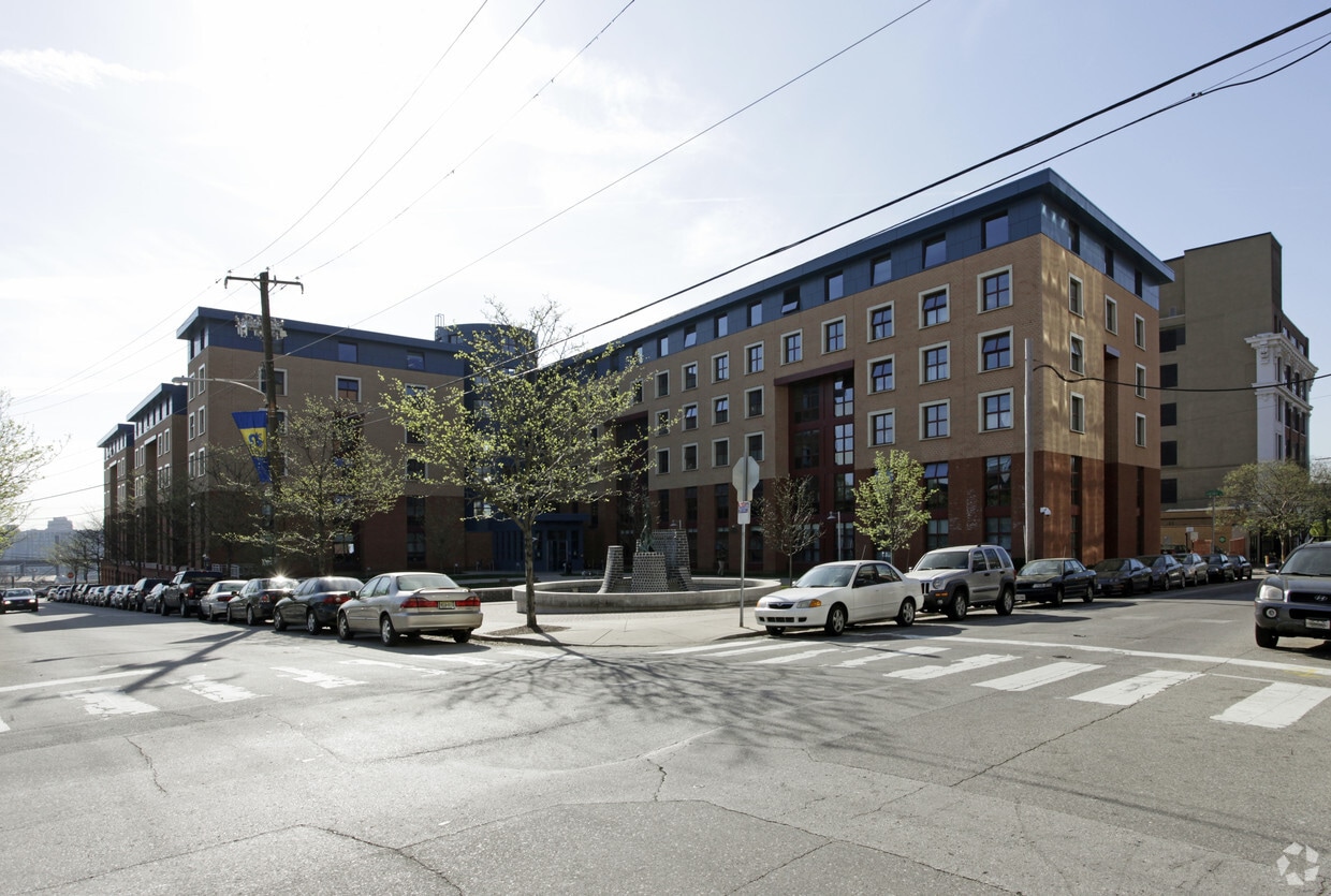 Primary Photo - North Hall