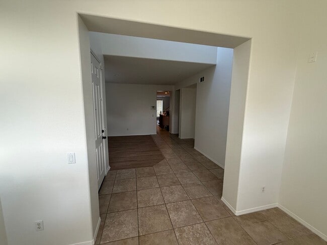 Building Photo - 1276 Bee Balm Rd