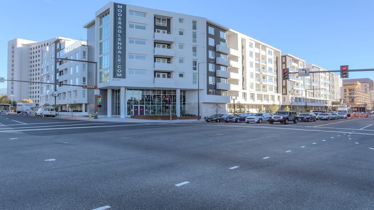 Modera Glendale Apartments Glendale, CA