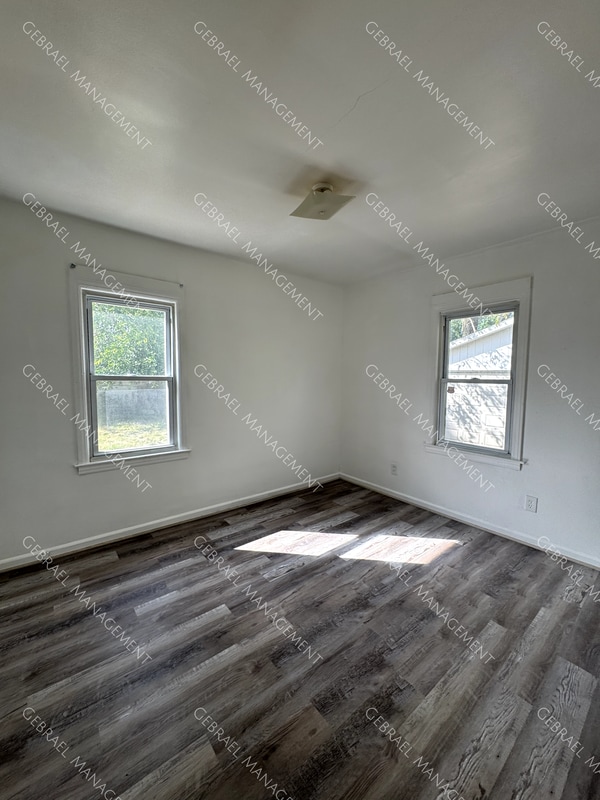 Foto del edificio - 3214 Herrick St