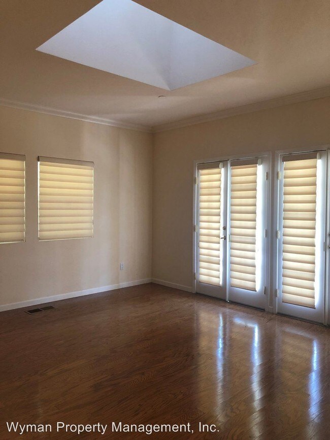 Foto del edificio - 3 br, 2.5 bath House - 26 Reno Court