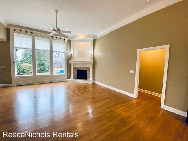 Foto del edificio - 4 br, 3.5 bath House - 4911 Bradshaw St