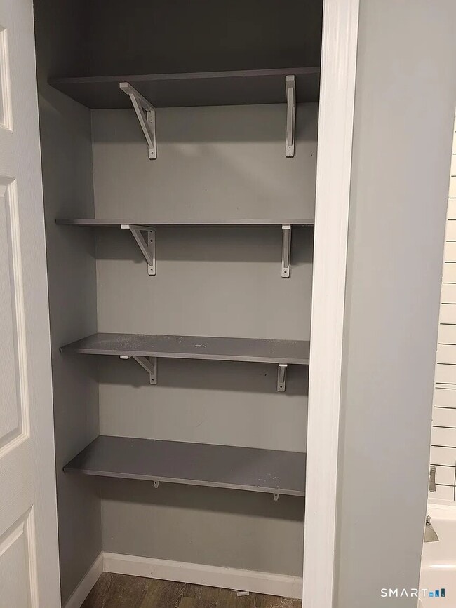 Building Photo - 1515 Park Ave