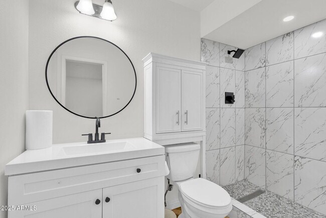 Foto del edificio - 3033 N 37th St