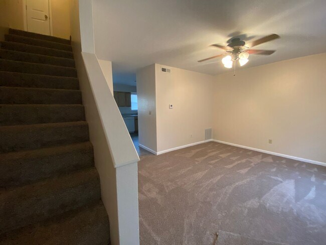 Foto del edificio - 200 Vickie Lynn Ln