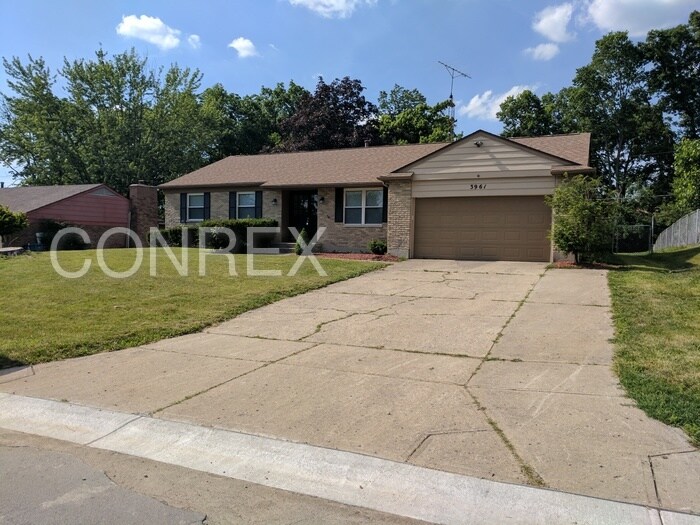 Primary Photo - 3961 Honeybrook Ave