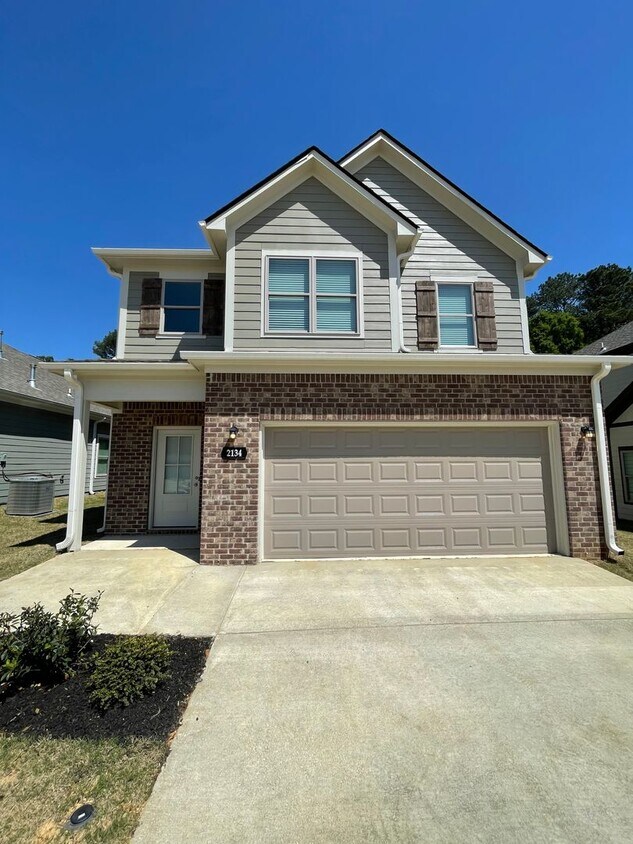 Primary Photo - Home for Rent in Cullman, AL!! COMING SOON...