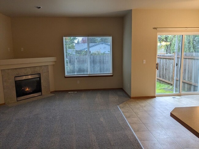 Foto del edificio - Beautiful 3 Bed 2.5 Bah Home in Auburn