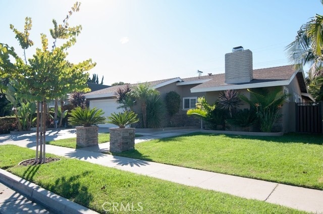 Foto principal - 15871 Belfast Ln