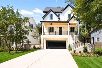 Building Photo - 1385 Sylvan Cir NE