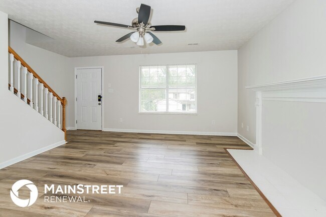 Foto del edificio - 640 Cornerbrook Ln