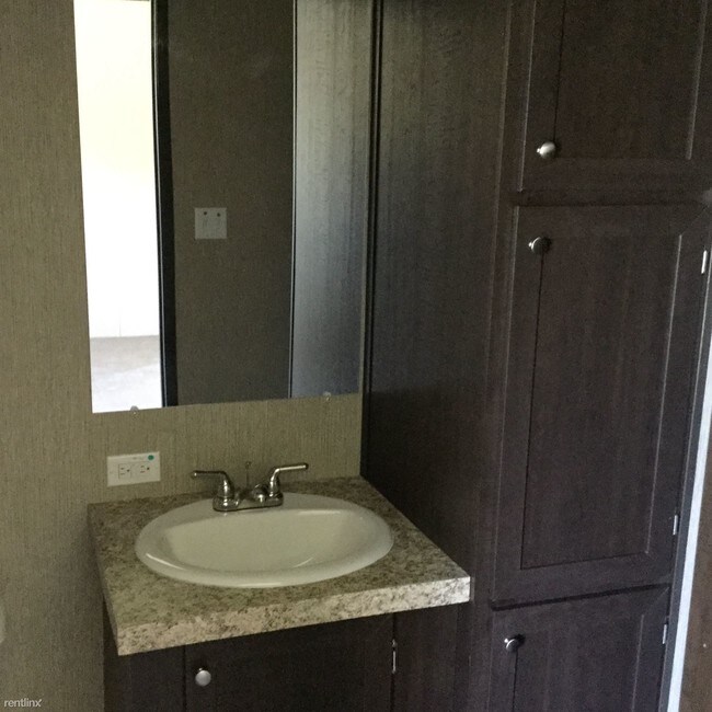 Foto del edificio - 3 br, 2 bath Mobile Home - Dry Creek Lot #019