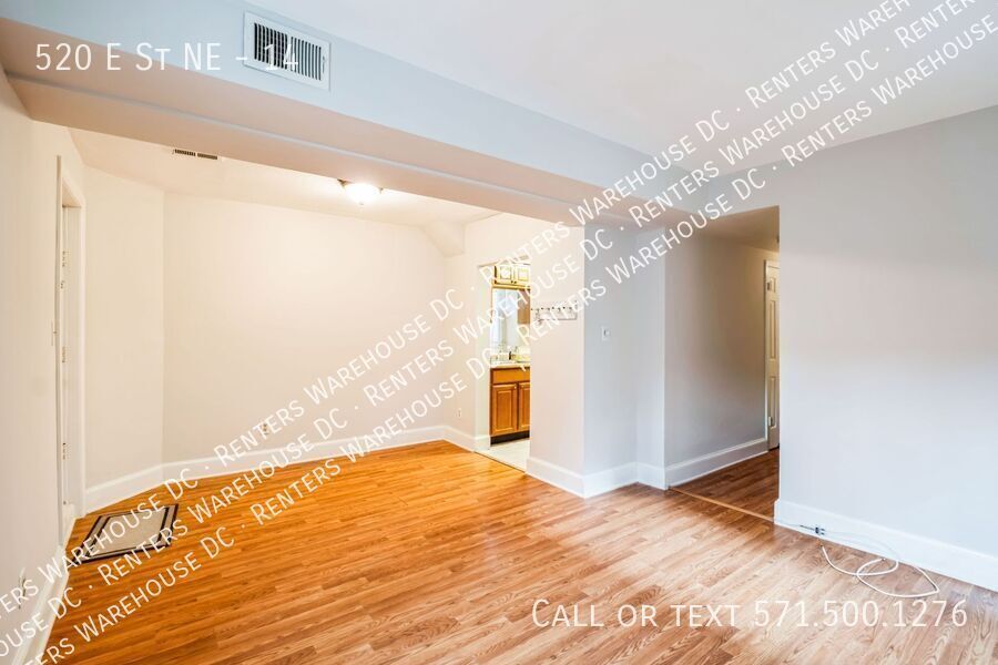 Primary Photo - Light & Bright 1Bd Condo with Spacious Pri...