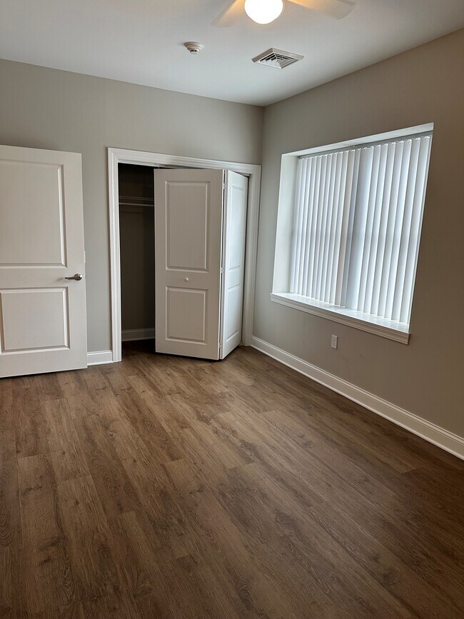 segundo dormitorio - 45 Ellicott St