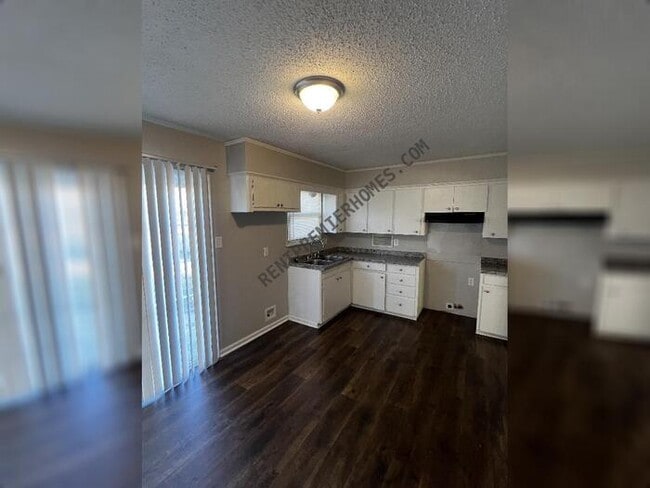 Foto del edificio - 16 Oakview Dr